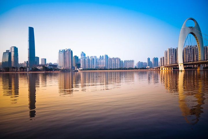 Private City Tour: Guangzhou Sightseeing Including Lunch