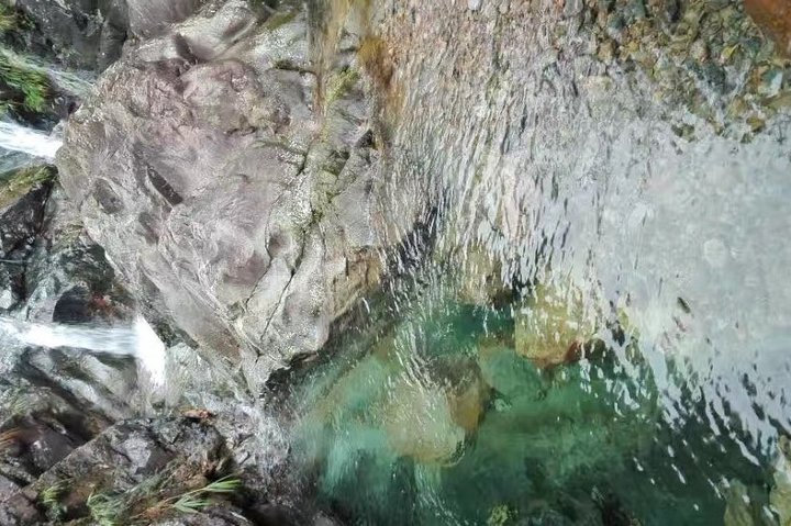 Private Overnight Tour to Tianmen Ditch and Jusoul Post from Guangzhou by Car - Photo 1 of 7