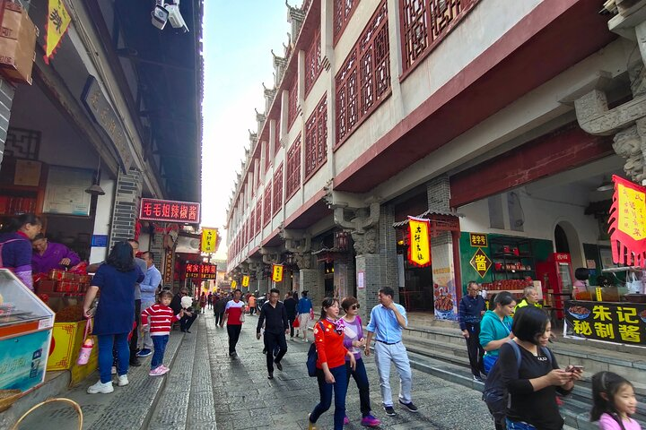 Private Tour: Daxu Village and Crown Cave Along Li River  - Photo 1 of 6