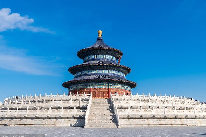 Private Tour in Royal Garden and Tibetan Buddhist Temple - Photo 1 of 12