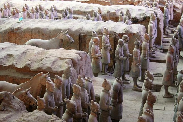 Private Tour: Terracotta Warriors and Han Yang Ling Mausoleum from Xi'an - Photo 1 of 7