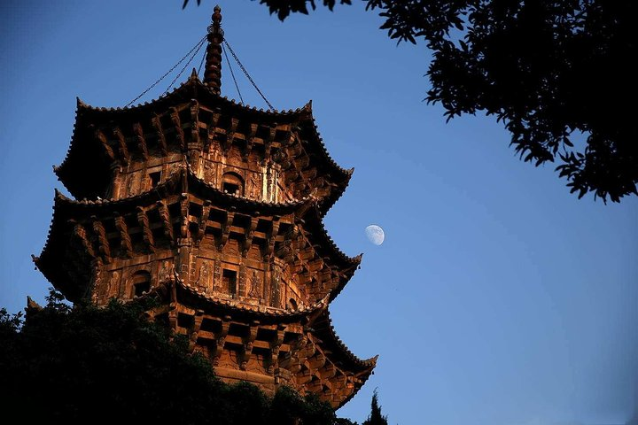 Quanzhou Private Customized Day Tour: Top Attractions with Lunch - Photo 1 of 17