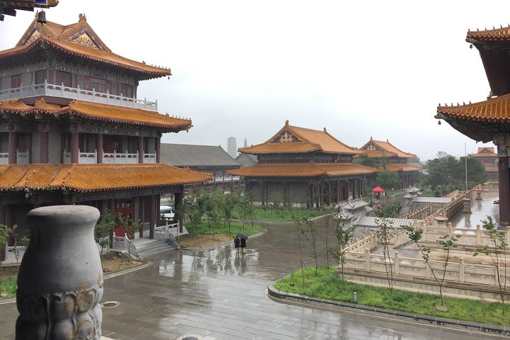 Romantic Tour in Changchun - Photo 1 of 3