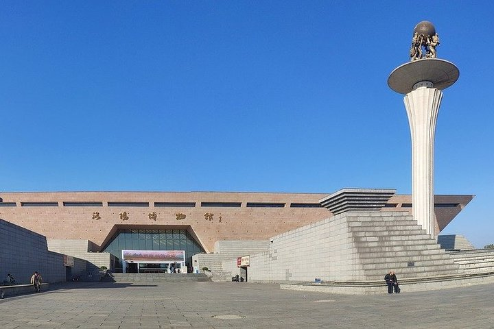 Romantic Tour in Luoyang - Photo 1 of 4