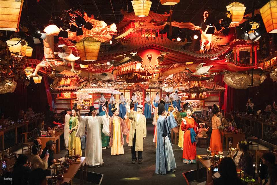 Xuyan Shanghai Flagship Store | Immersive Palace Banquet in Ancient Tang Dynasty China - Photo 1 of 10