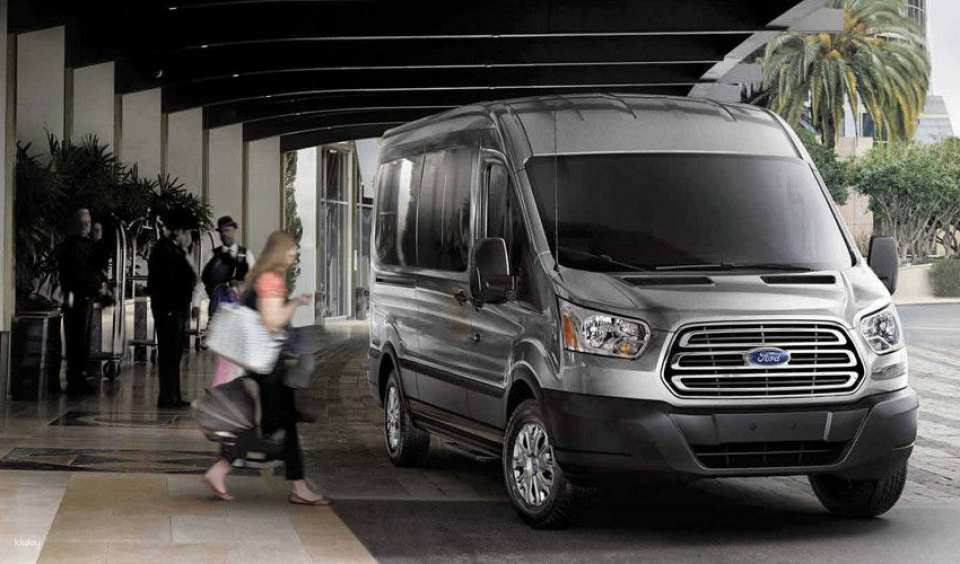 Shanghai Pudong Airport-Hotel Pick-up and Drop-off Service - Photo 1 of 3