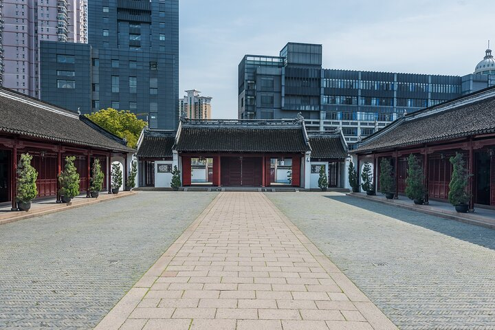 Shanghai’s Splendid Tapestry: A Private Full-Day Exploration - Photo 1 of 6