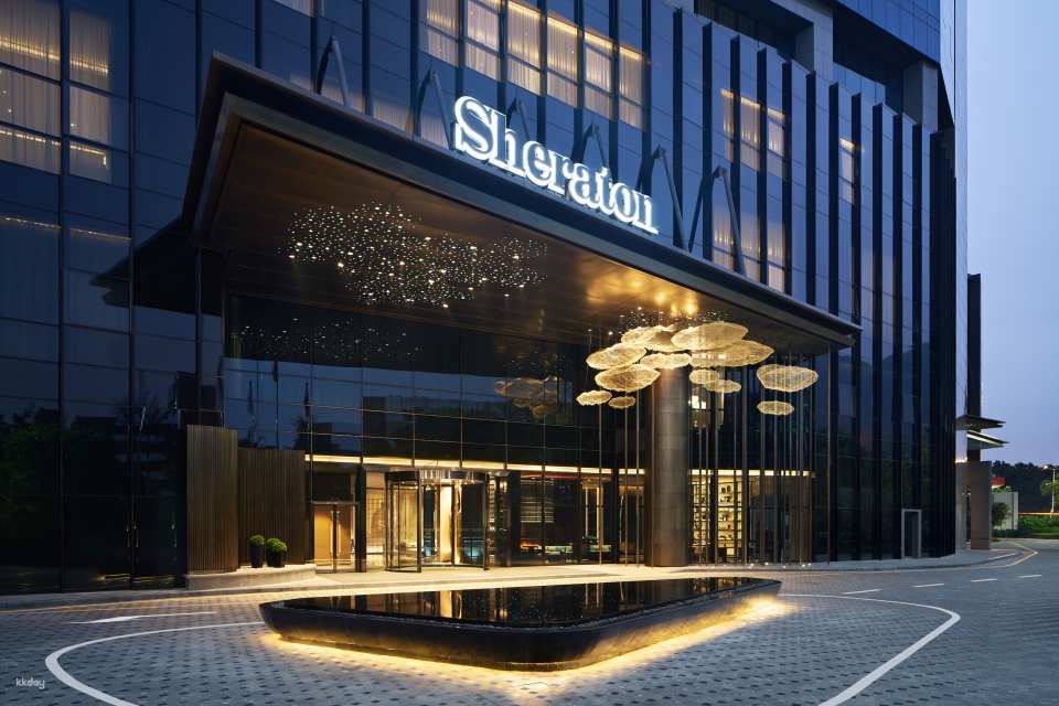 Shenzhen｜Sheraton Shenzhen Nanshan Hotel｜Hotel Accommodation Offers - Photo 1 of 10