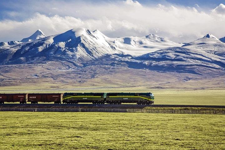 Train to Lhasa from Shanghai