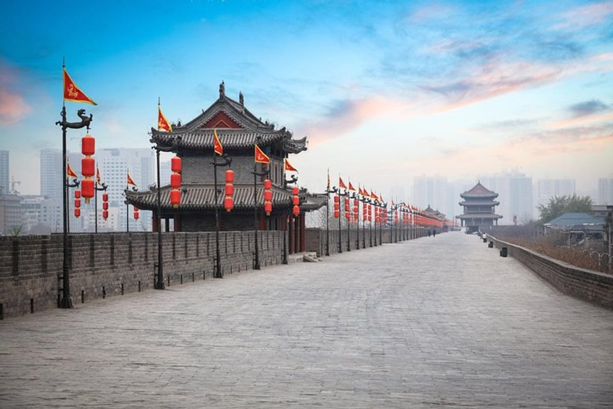Muralla histórica de Xi’an, punto de partida de la antigua Ruta de la Seda