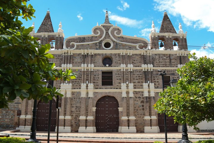 Santa Fe de Antioquia: A Colonial Paradise Full of History - Photo 1 of 13