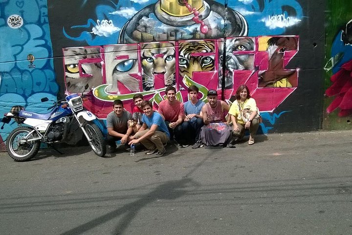 Graffitis at Comuna 13