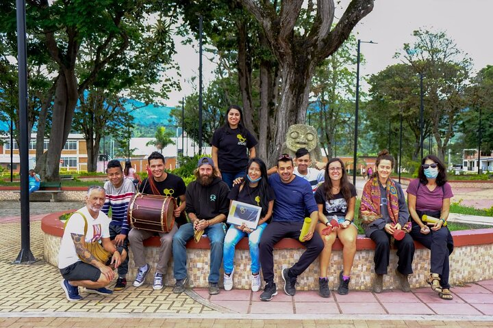 A great tour, with visitors from Colombia, Spain, France and the United States.
