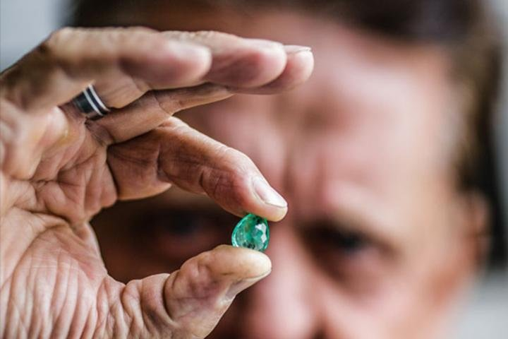 Exclusive Emerald Tour in Bogota - Photo 1 of 5