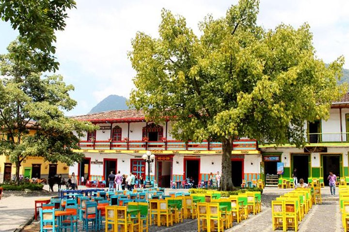 Colorful streets in Jardín - Antioquia