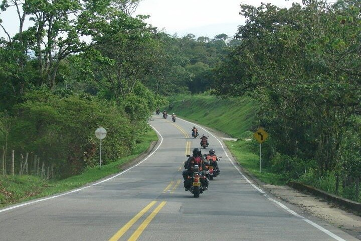 Motorcycle tour Cali