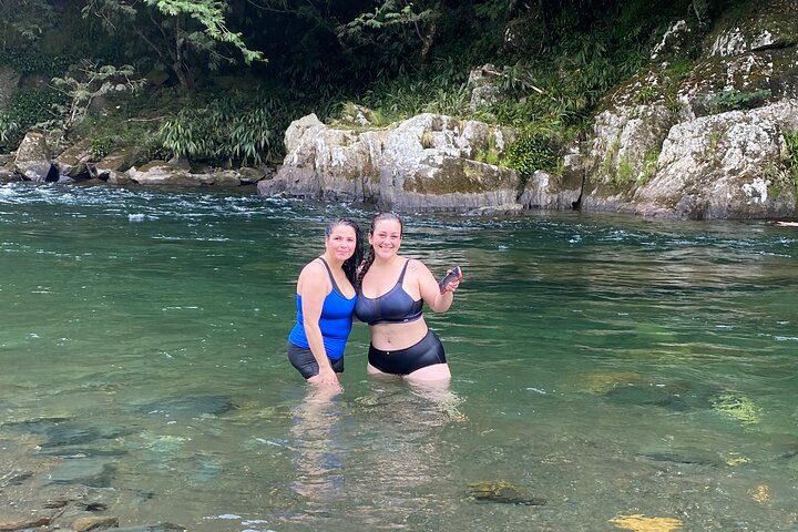 Private hike in the tropical forest near Medellin - Photo 1 of 18