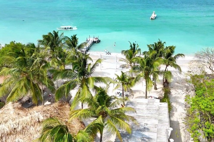Marine beach club - Photo 1 of 11