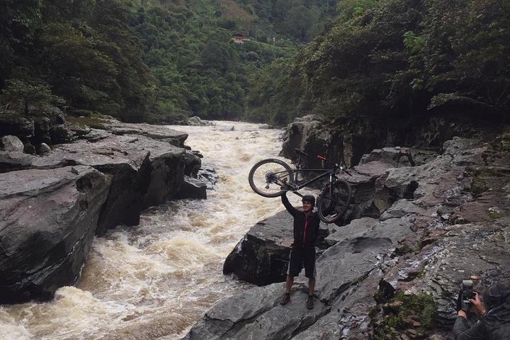 Magdalena Strait (2.50 mts)