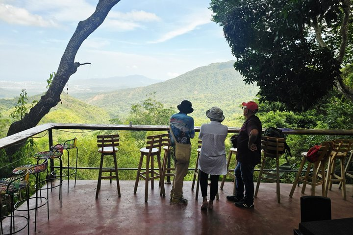 MINCA: Eco-Walk, Coffee Farm, Waterfall & Chocolate Experience! - Photo 1 of 21