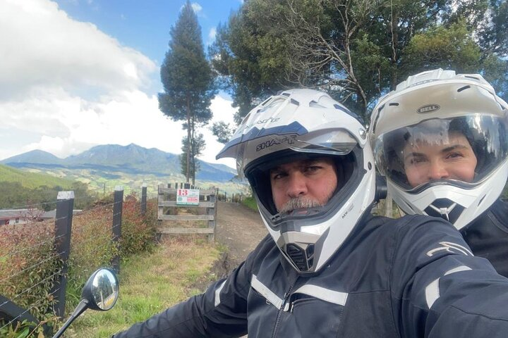 Tour Colombia on a motorcycle, Moto Experience Colombia takes you to know Colombia on a motorcycle.