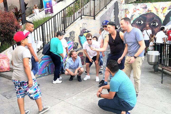 Private City and Graffiti Tour. - Photo 1 of 25