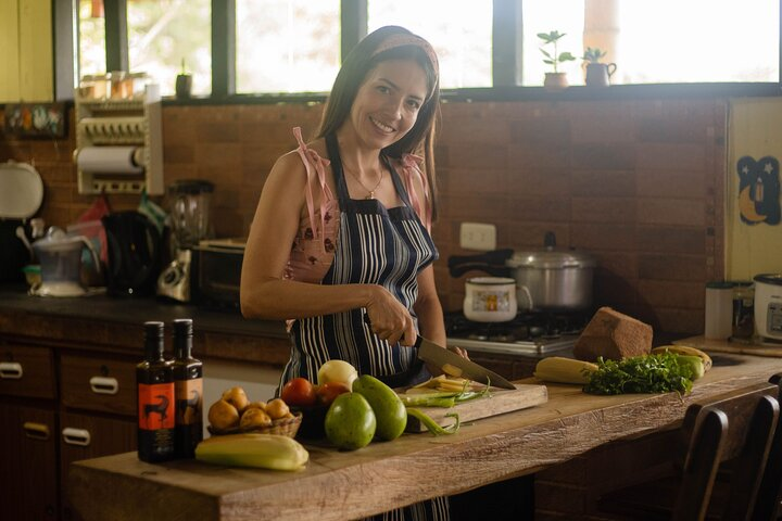 Private Traditional Colombian Cooking Class in Pereira - Photo 1 of 13