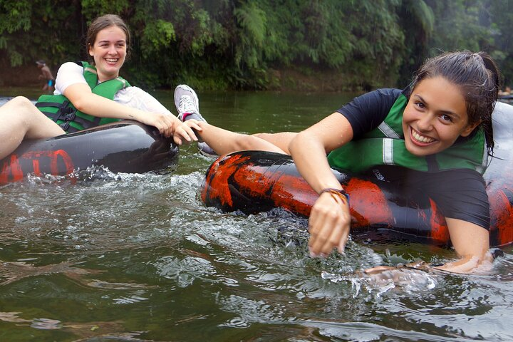 Tubing in San Cipriano | Pacífico Colombiano