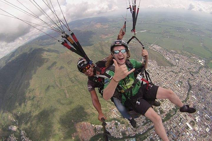 Paragliding Adventure 