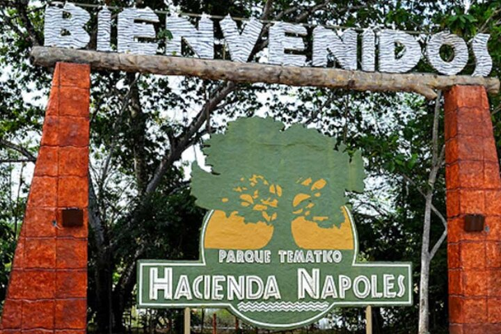 Tour Napole - Photo 1 of 5