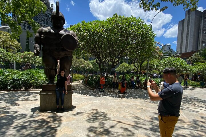 Walking tour downtown Medellín - Photo 1 of 13