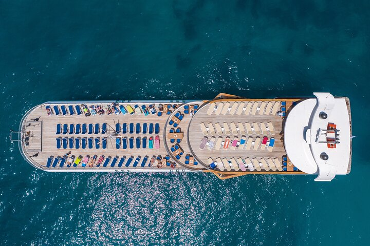 Ocean Vision | Half Day with BBQ Cruise - Photo 1 of 21