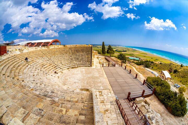 Pafos and Kourion Tour from Larnaka/Aya Napa/Protaras POLISH - Photo 1 of 16