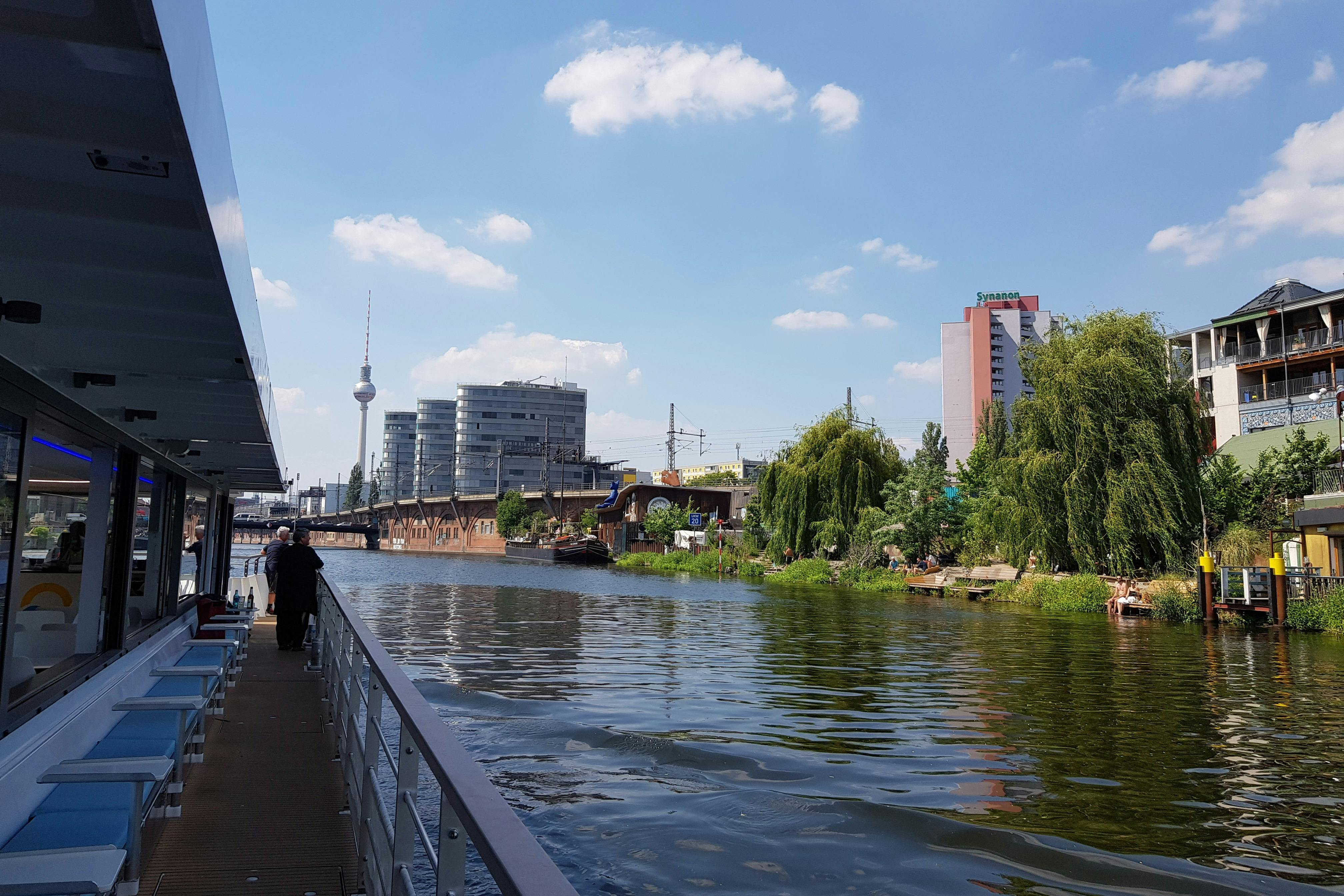 Berlin: 1-Hr Historical Sighseeing Cruise from Friedrichstraße - Photo 1 of 3