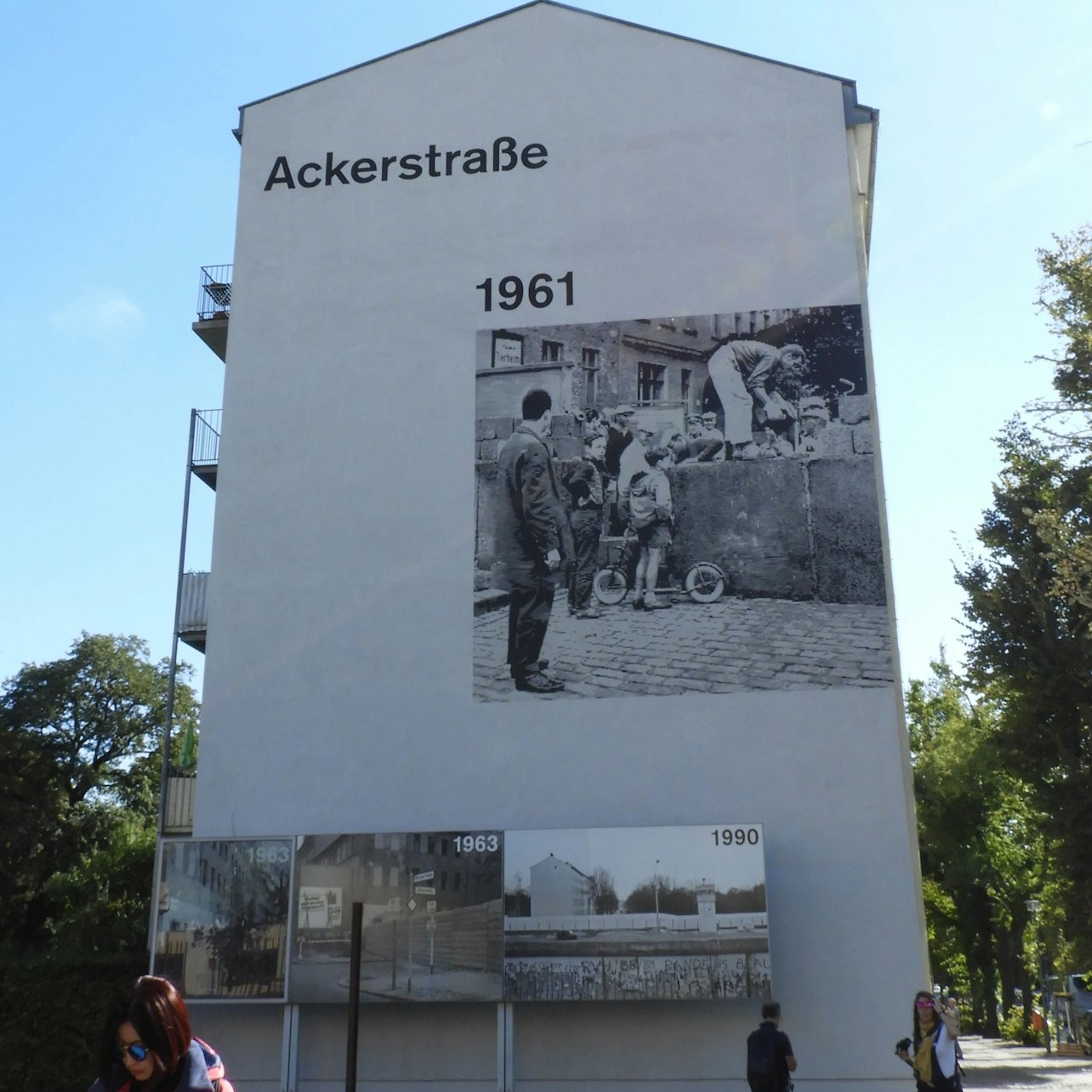 Berlin: Fate, Love Stories & War Heroes Guided Tour - Photo 1 of 5