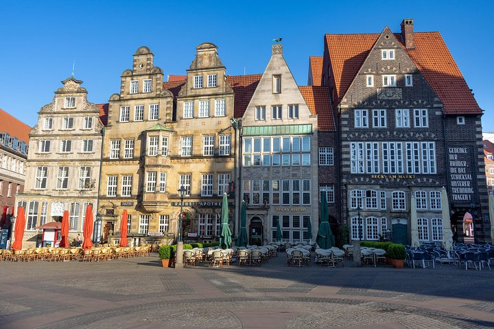 Discover Bremen: UNESCO Heritage, Town Musicians & Schnoor - Photo 1 of 11