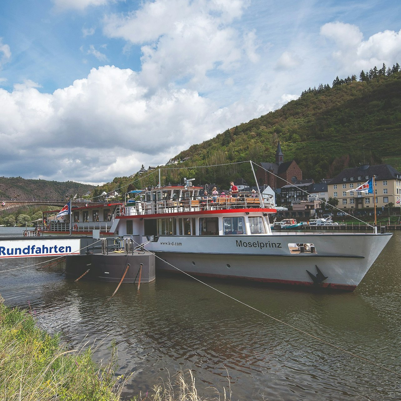 Cochem: Moselle River Panoramic Cruise - Photo 1 of 3