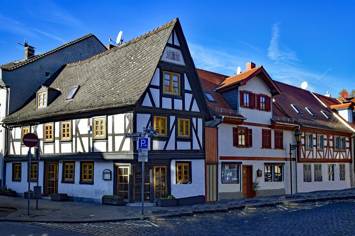 Discover Höchst Old Town of Frankfurt with a Local - Photo 1 of 6