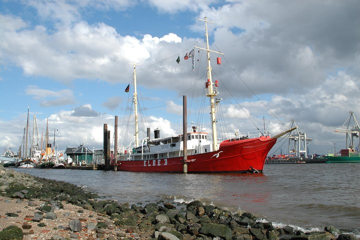 Museum Harbor Oevelgönne