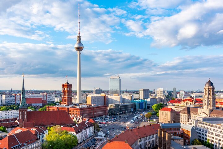 Berlin’s Jewish Quarter: Self-Guided Walk for Memory & Peace - Photo 1 of 4