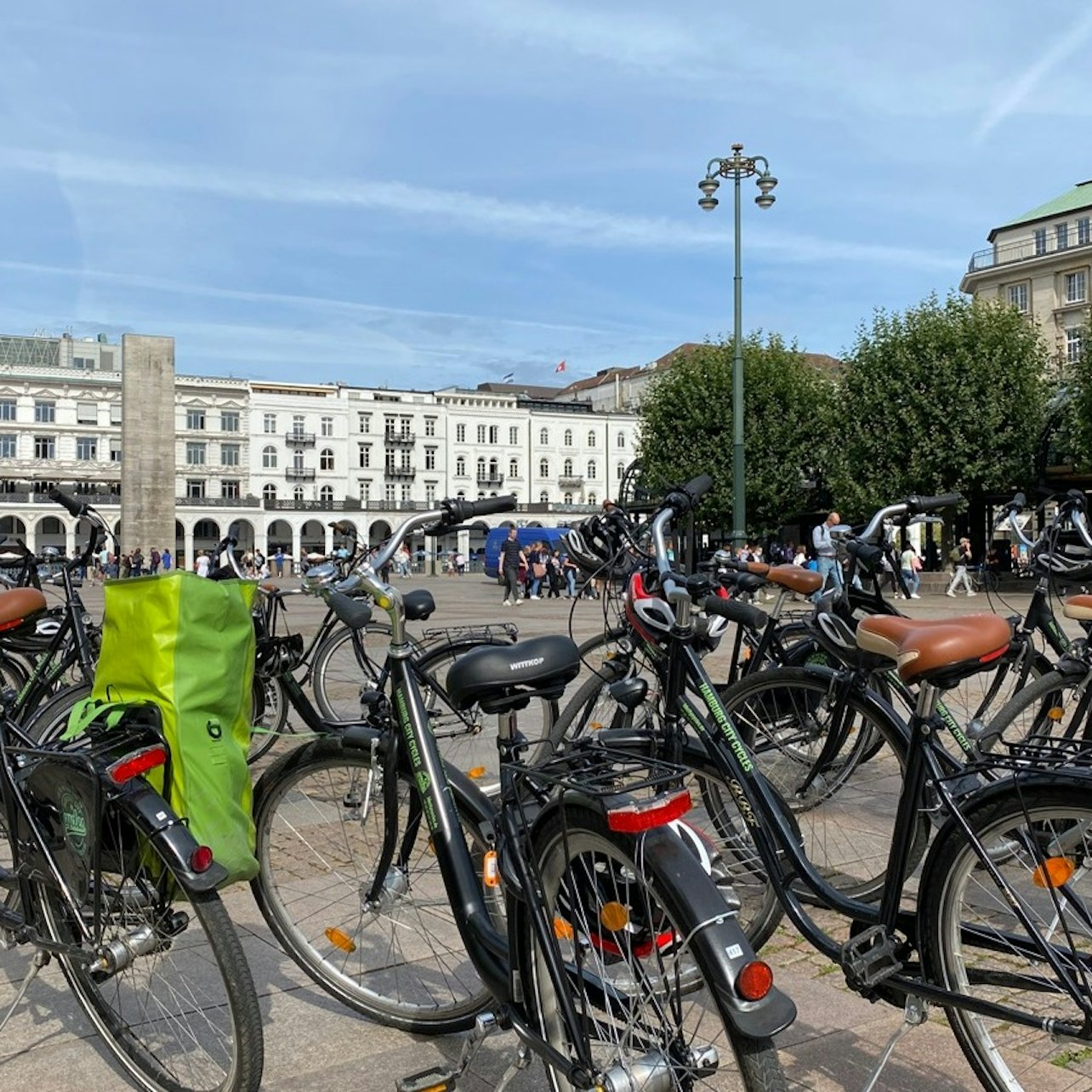 Hamburg City Cycles: Hamburg Compact in Hamburg | Pelago
