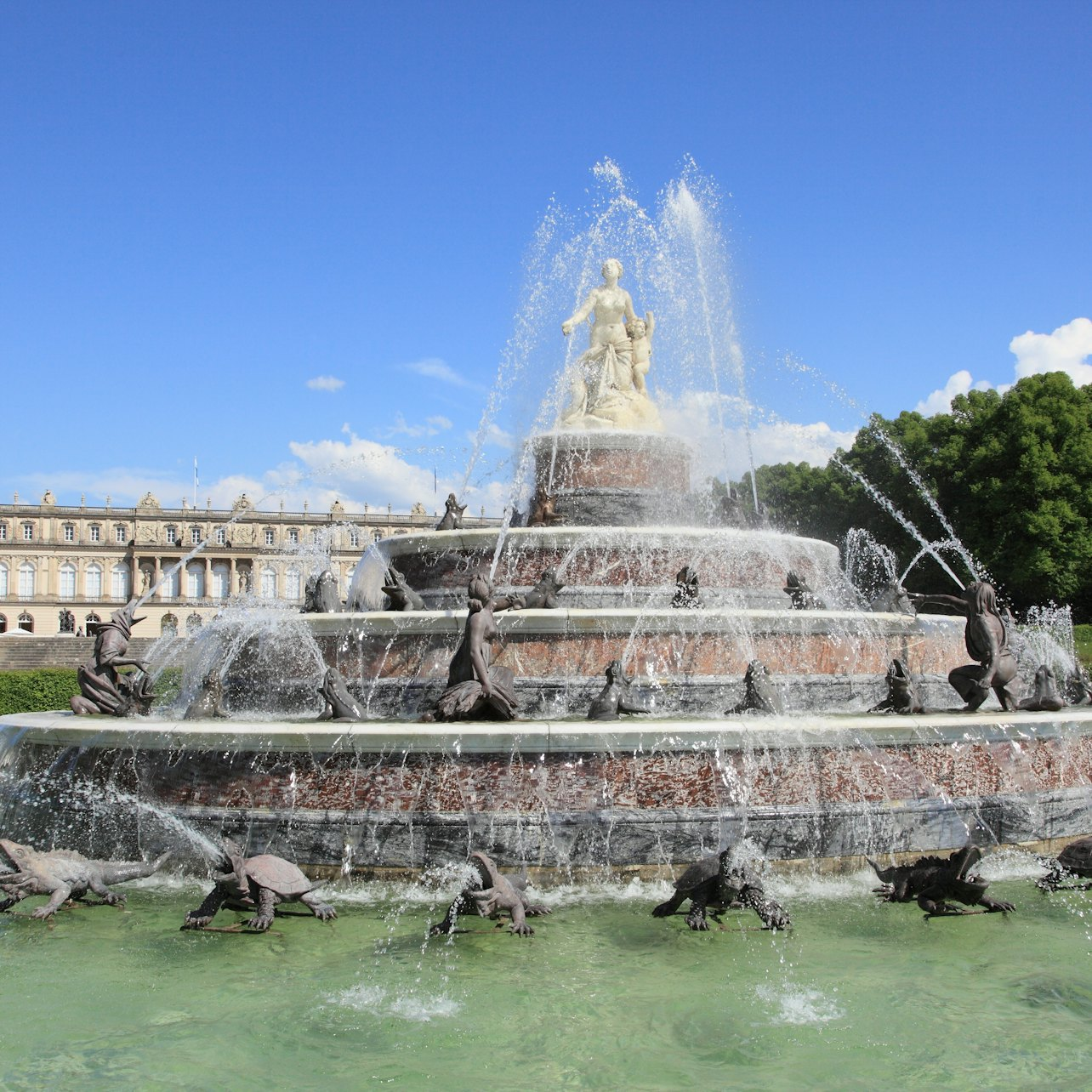 Herrenchiemsee Castle: English Day Tour from Munich - Photo 1 of 7