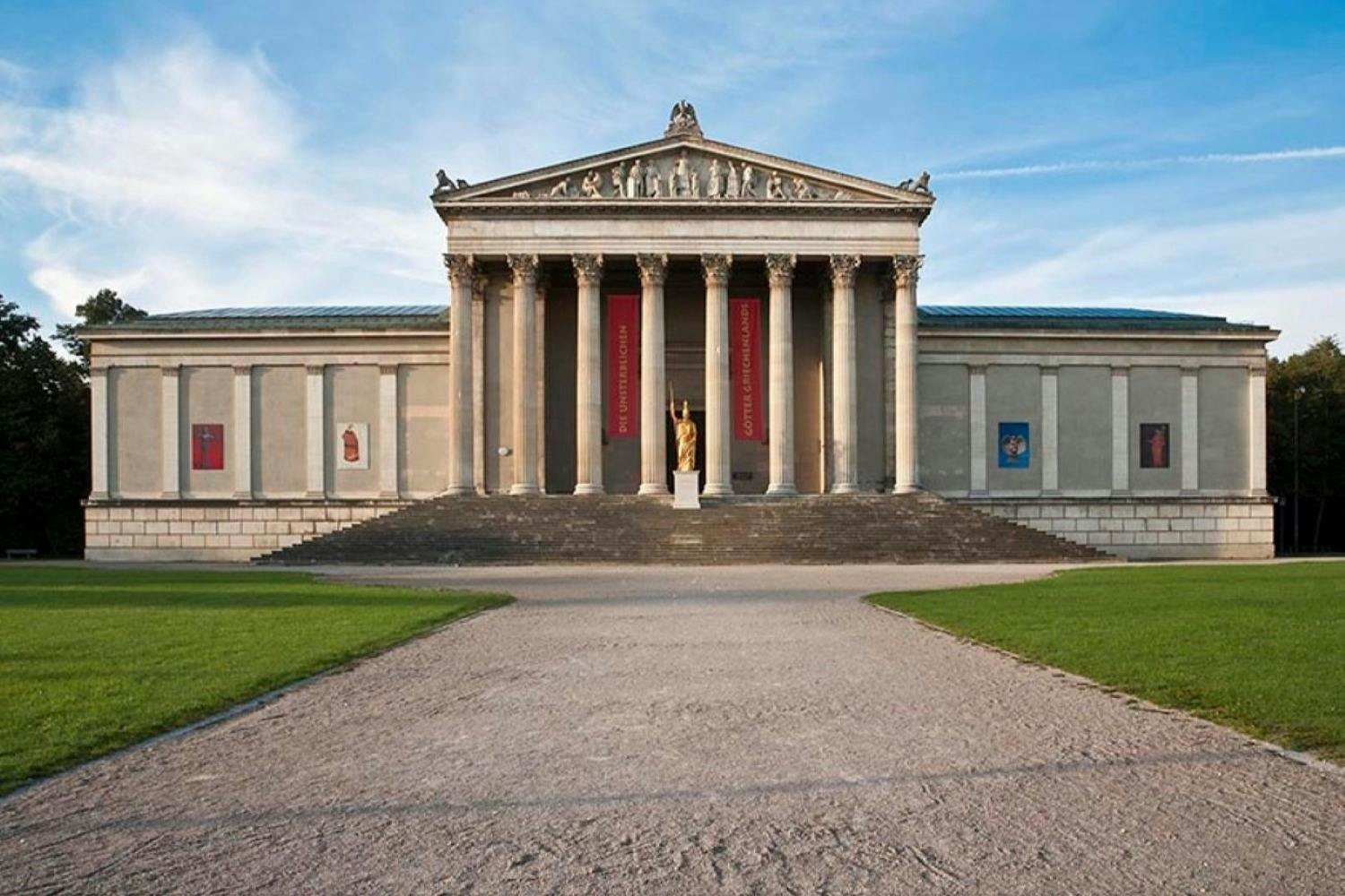 Munich City Card: Public Transport & Discounts - Photo 1 of 8