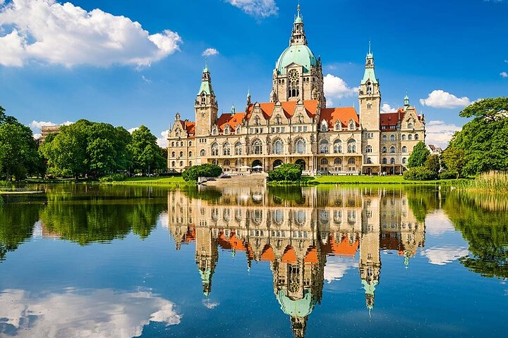 Private audio book city rally at the Maschsee in Hanover - Photo 1 of 6