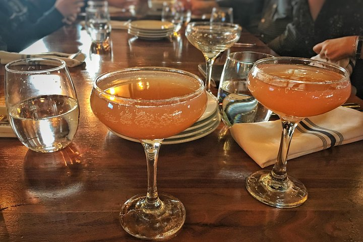 PRIVATE Munich Perfect Night Out Dining and Cocktail Tour - Customizable - Photo 1 of 6