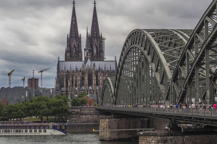 Private tour of the best of Cologne - Sightseeing, Food & Culture with a local - Photo 1 of 7