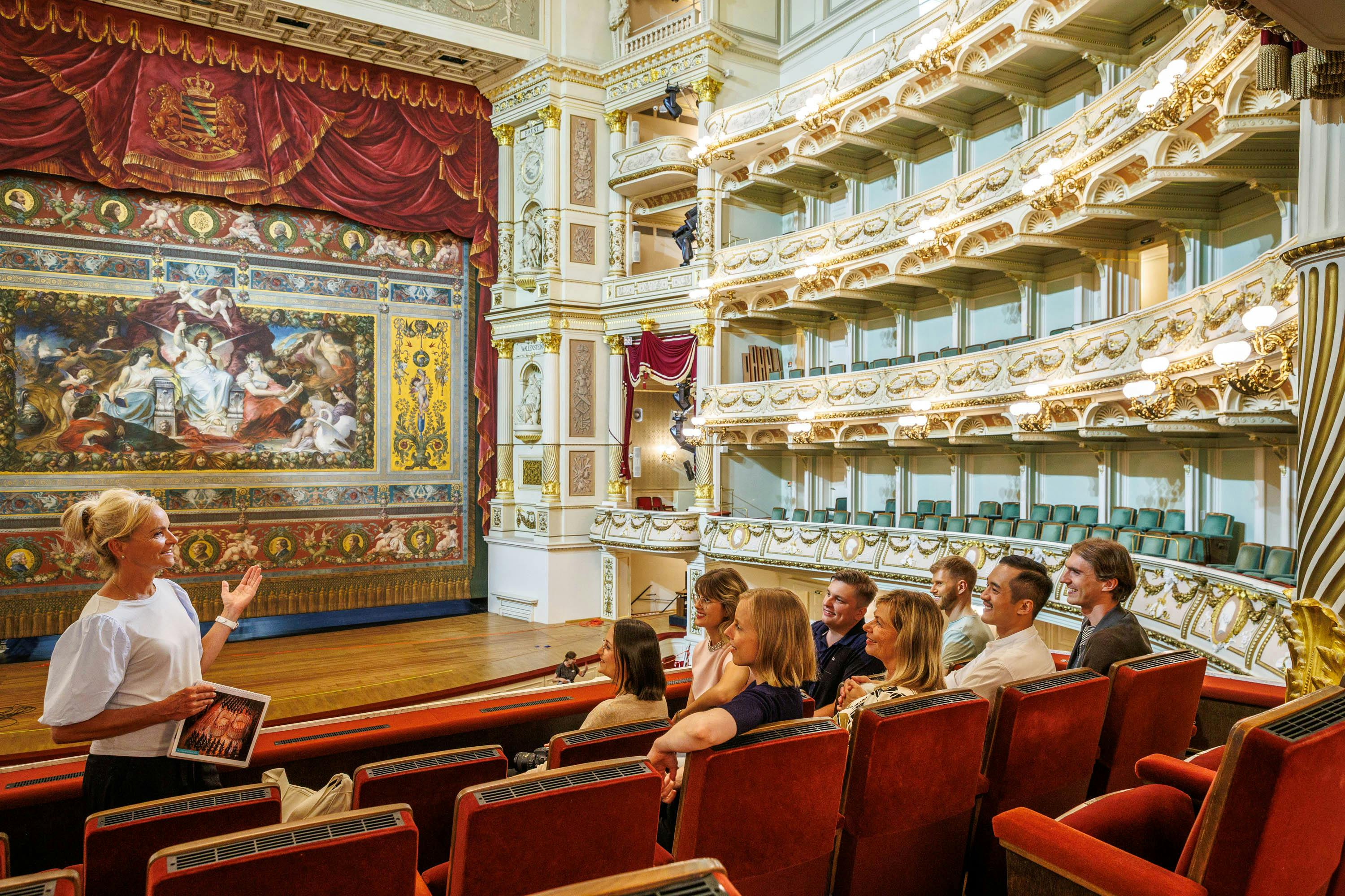 Semperoper: English Guided Tour - Photo 1 of 5