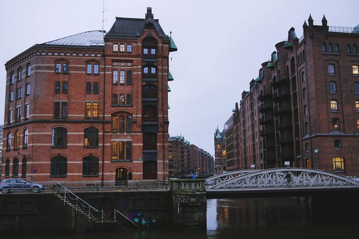 Speicherstadt & HafenCity Erlebnistour - Photo 1 of 11