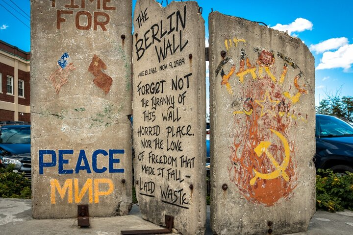 Explore Berlin’s rich history as you navigate through iconic sites like the Berlin Wall uncovering stories and completing challenges that bring the city’s past to life.