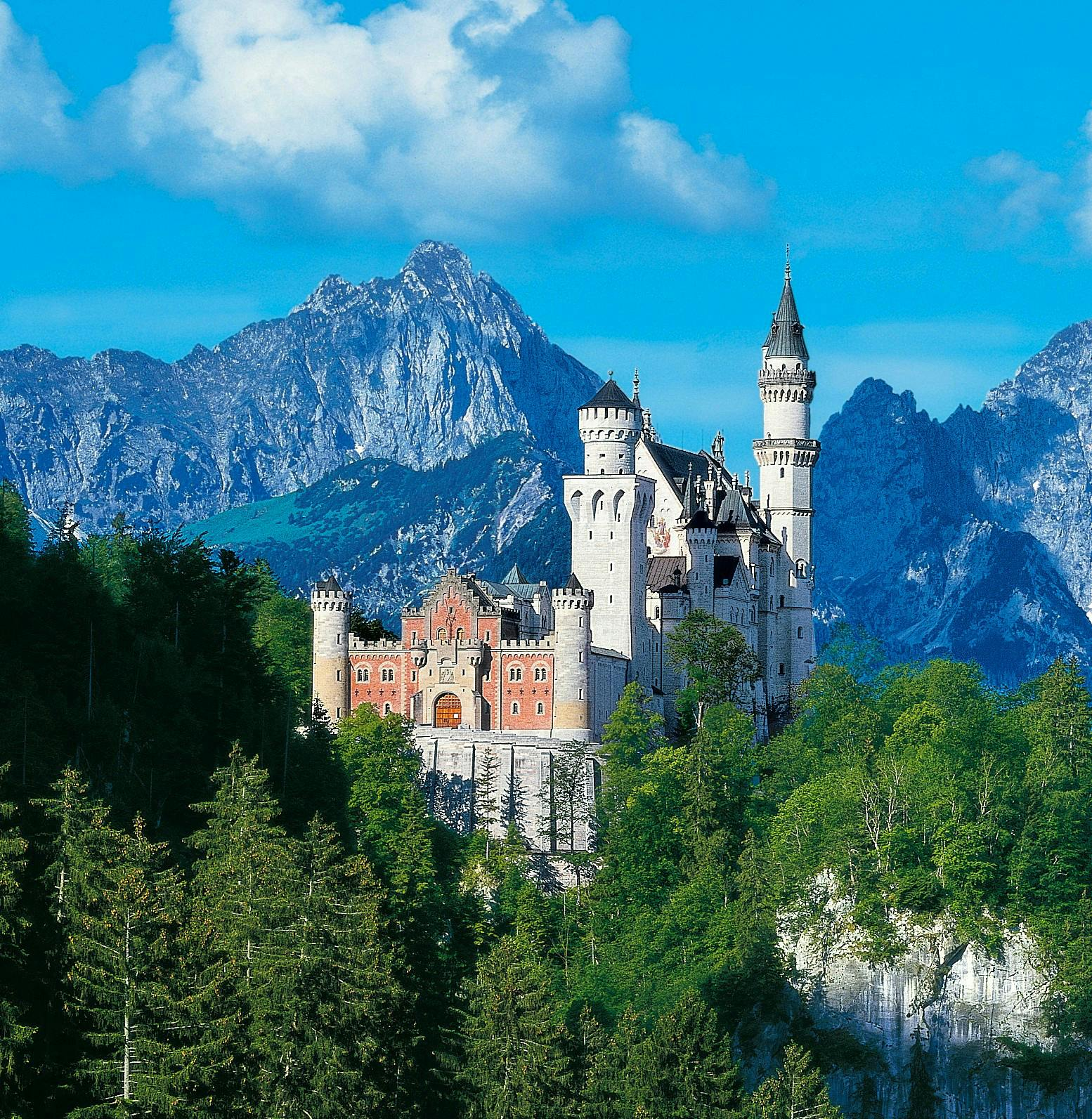 The Royal Castles Neuschwanstein & Linderhof: Day Trip from Munich - Photo 1 of 9